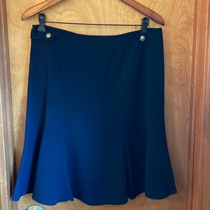 🌻3 for $25 Ellen Tracy Skirt. Size 6, Navy Blue